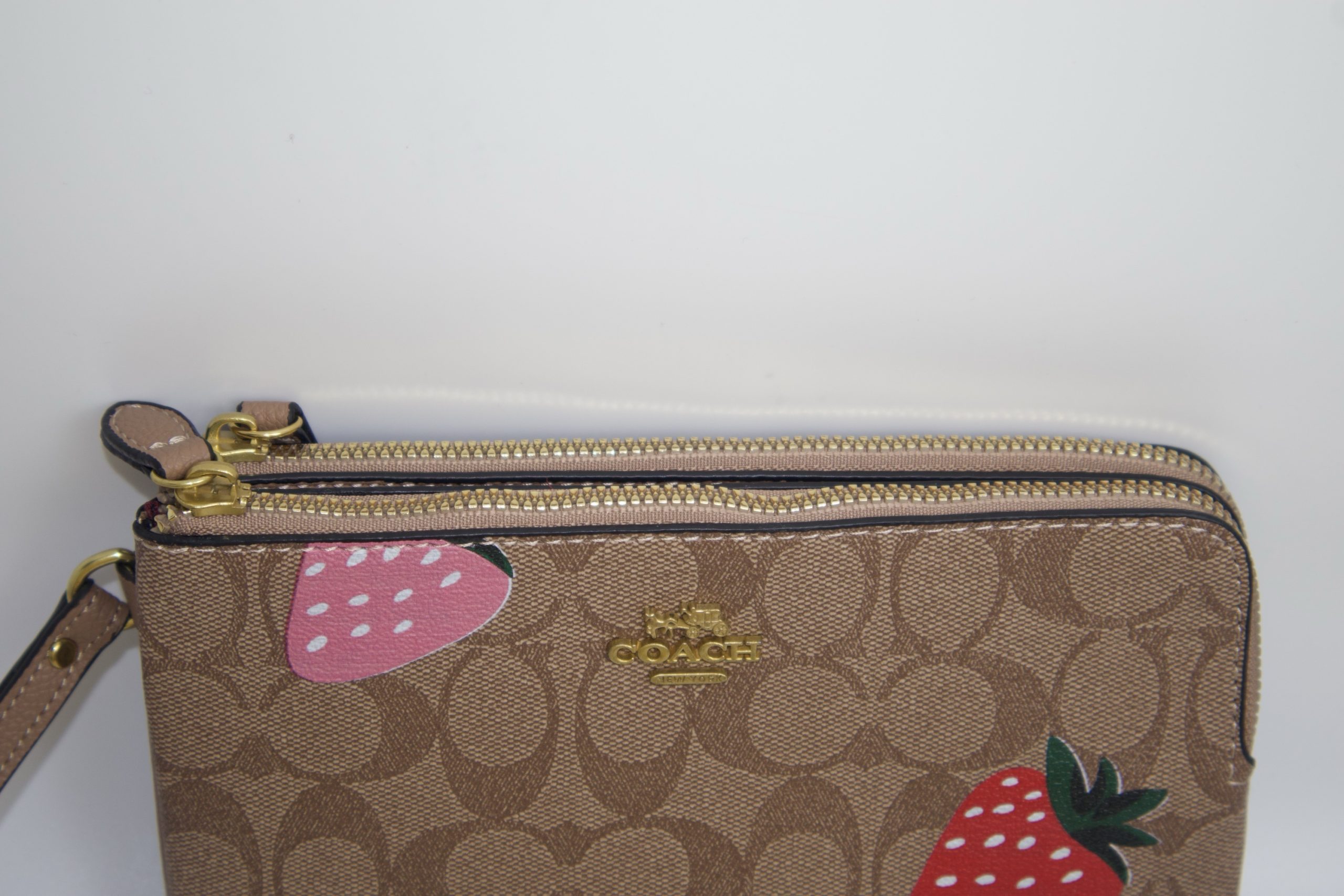 Coach Corner Zip Wristlet with Wild Strawberry Print. - Image 3