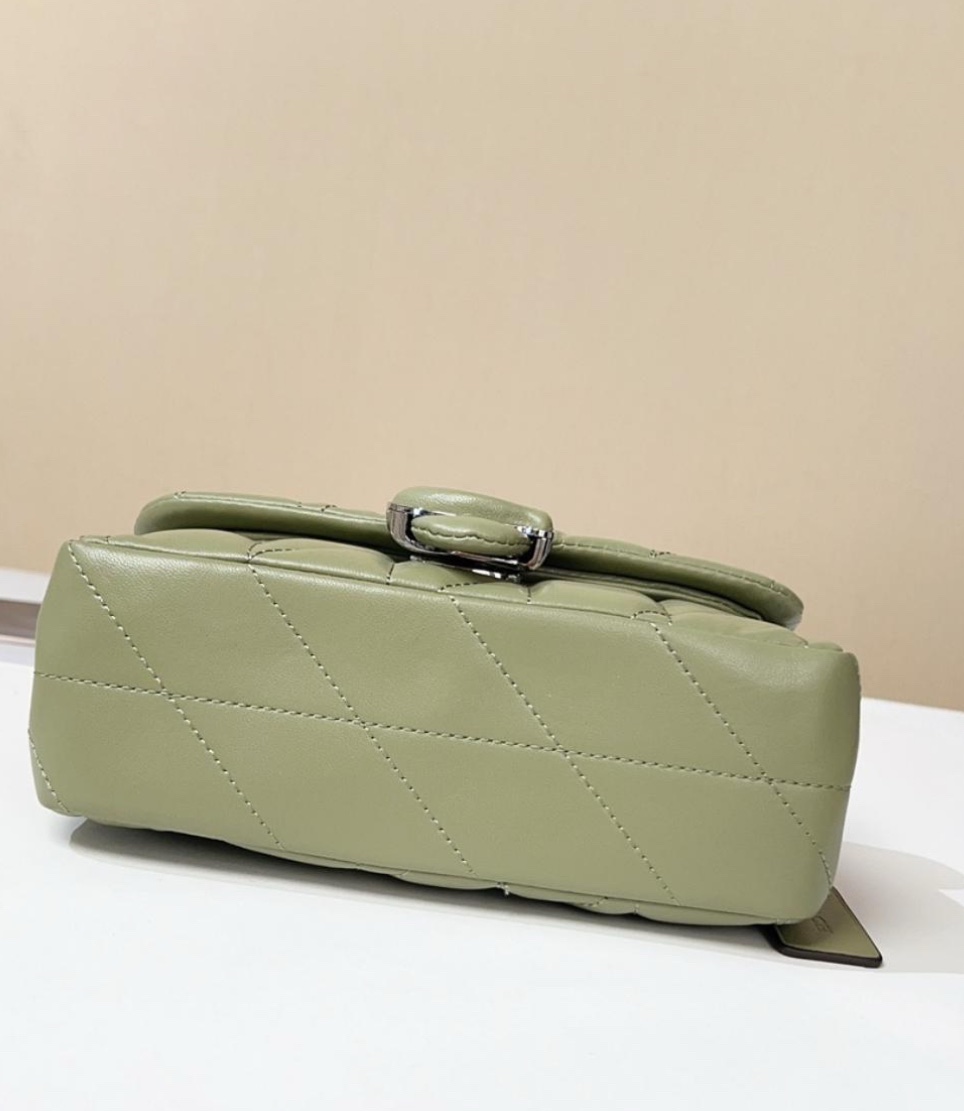 COACH TABBY 20 - Image 7