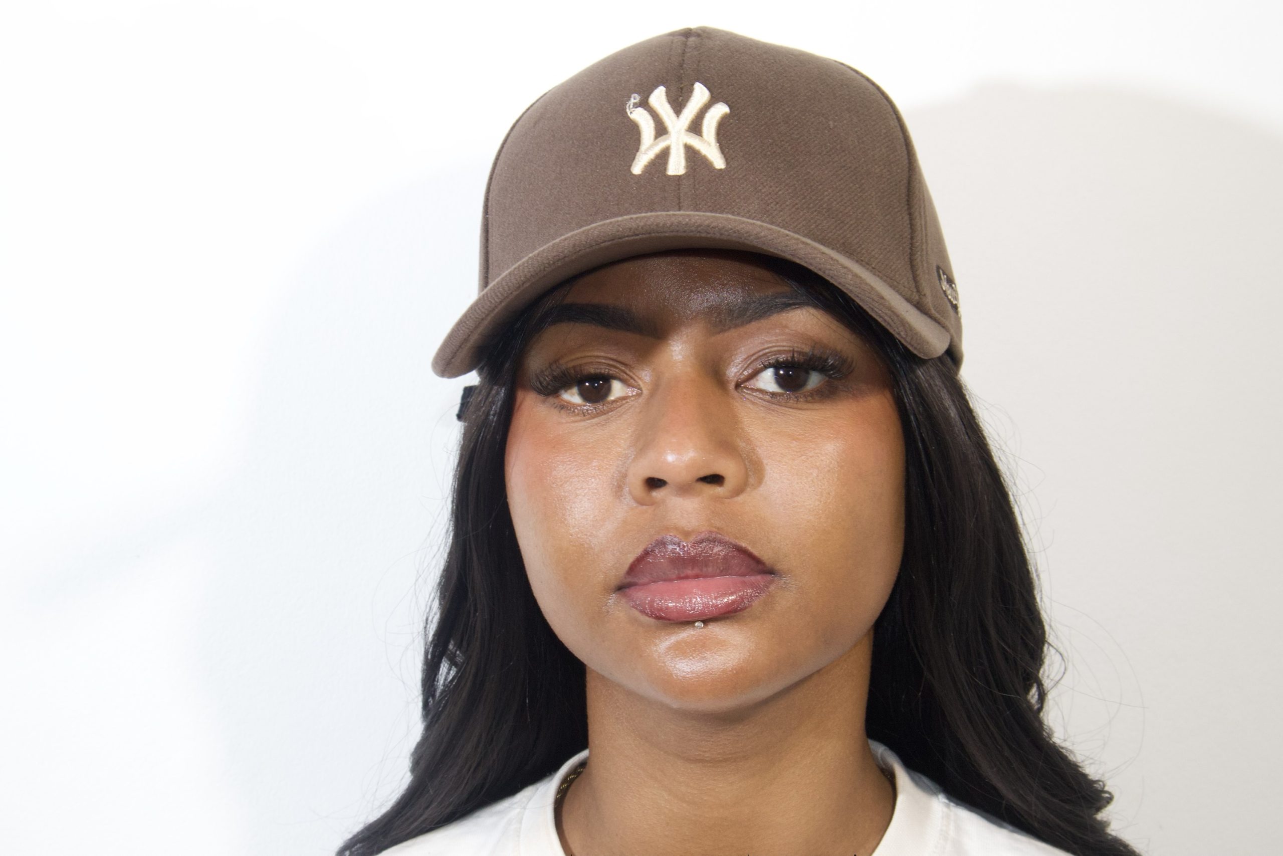 Unisex New York Yankees League Essential 9FORTY Cap