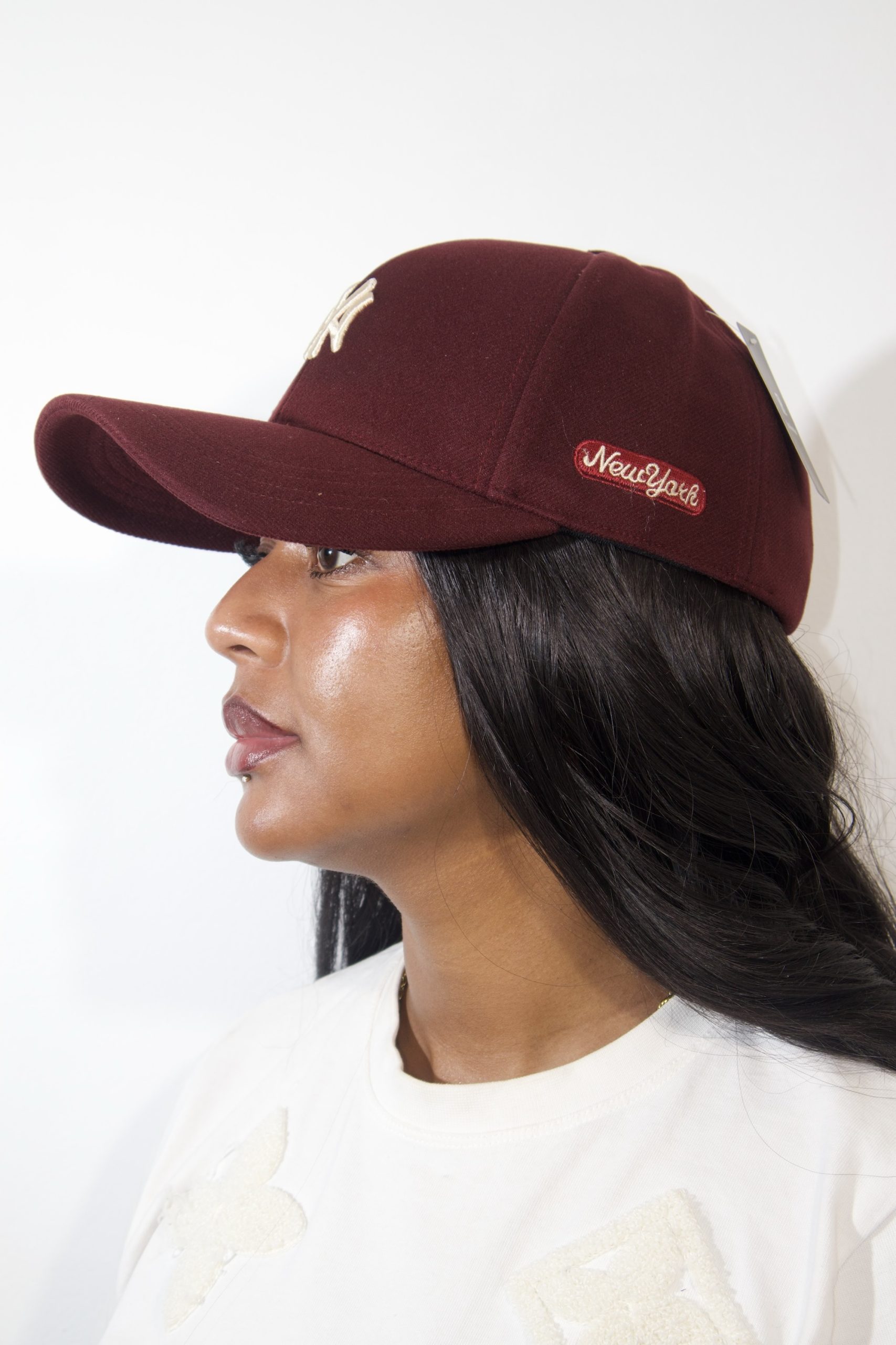 Unisex New York Yankees League Essential 9FORTY Cap