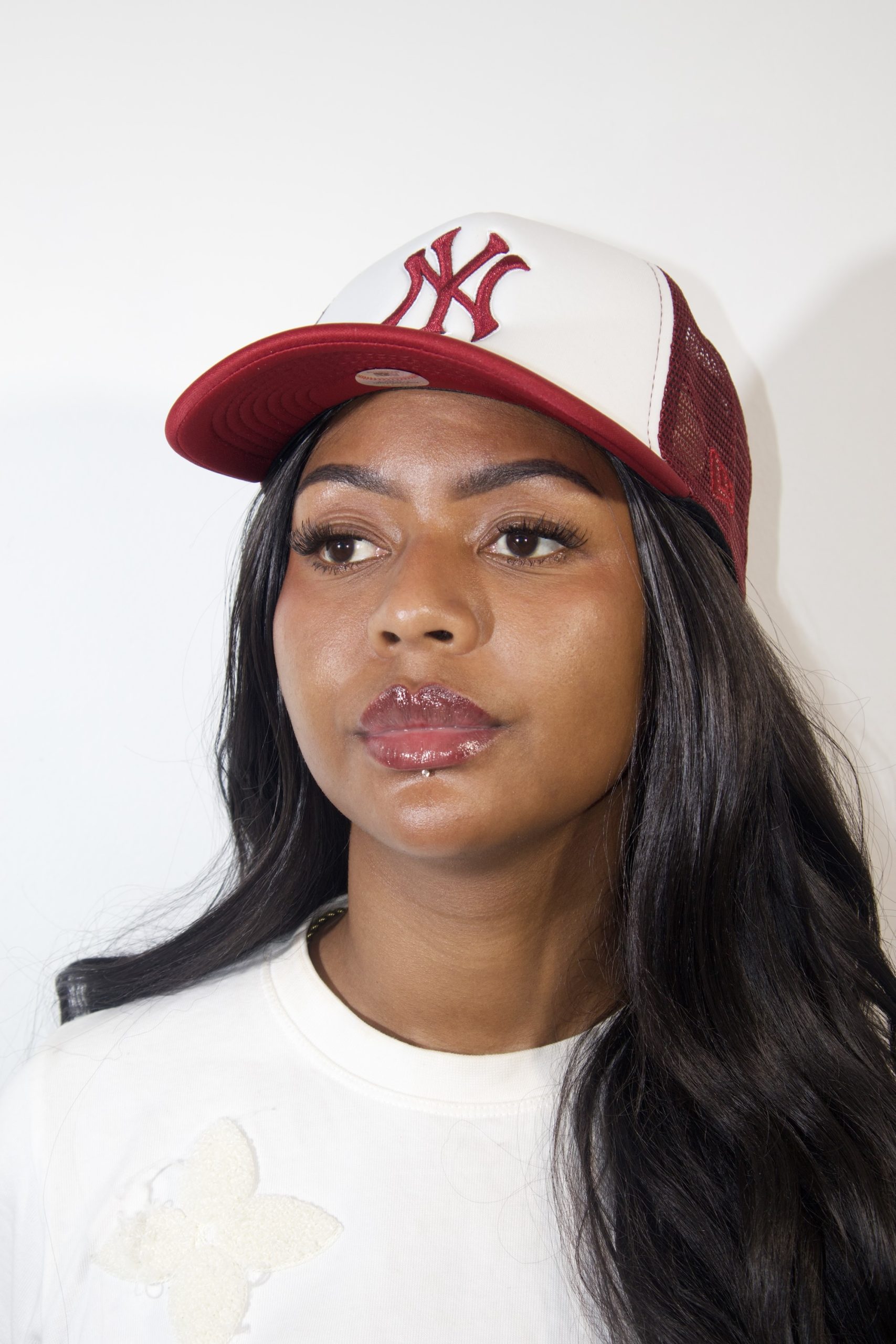 New Era Mens New York Yankees 9FORTY Trucker Cap - Dark Red - OSFM