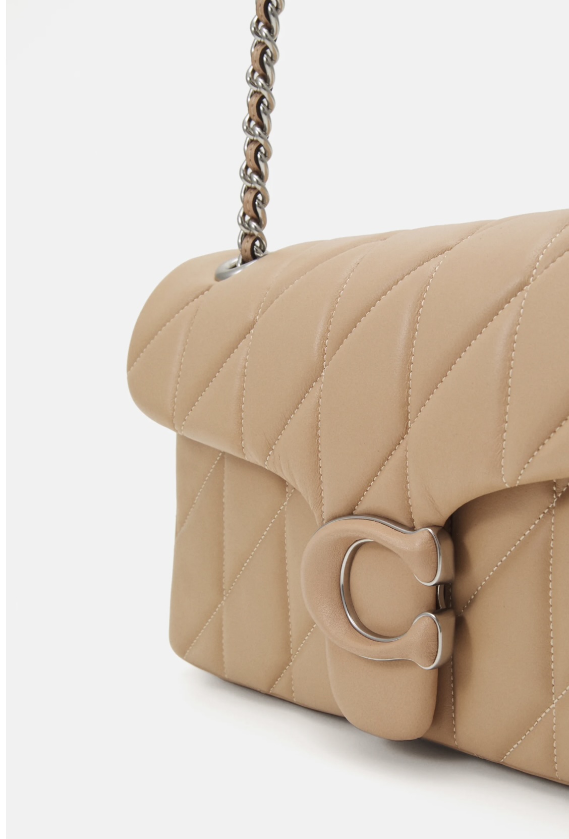 COACH Women's Tabby 20 Shoulder Bags - Image 2