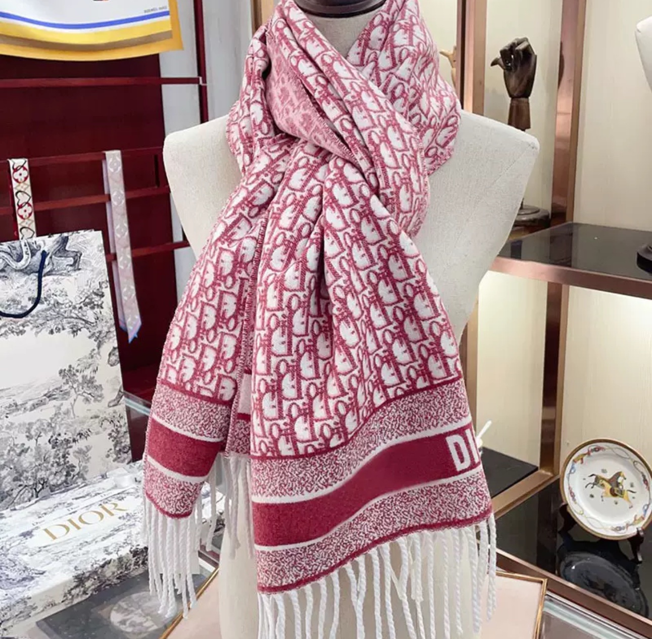 🔥 dior scarf Dior scarf with double face print shawl