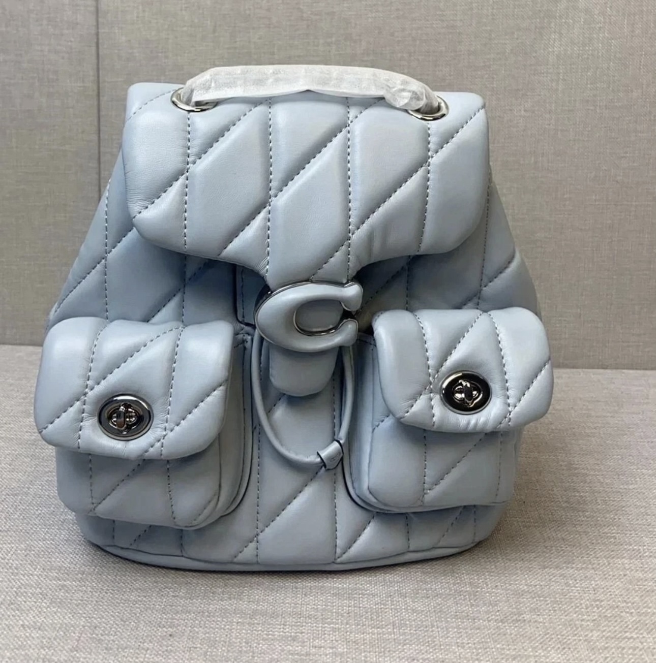 Trendy Women's Large Capacity Multifunctional Leather Travel Backpack with Chain